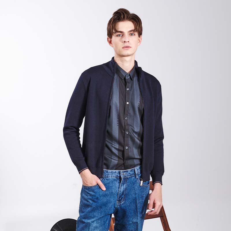 Cardigan en laine mérinos pour hommes