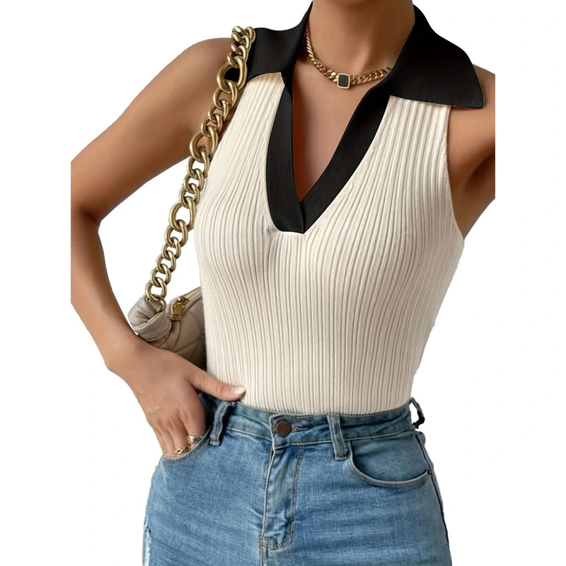 Pull d'ajustement serré au cou